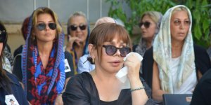 Sezen Aksu’nun babası son yolculuğuna uğurlandı