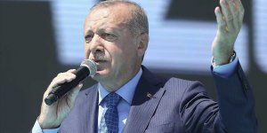 Cumhurbaşkanı Erdoğan: Bize kefen biçenlerin heveslerini kursaklarında bırakmayı sürdüreceğiz