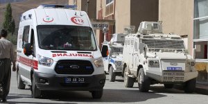 Hakkari'de ağır yaralanan asker şehit oldu