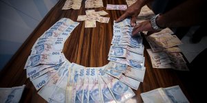Bursa'da dilencinin üzerinden 16 bin lira çıktı