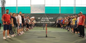 MEB 81 ilde 'altın raketler' için antrenör yetiştiriyor
