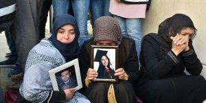 Oturma eylemi yapan Diyarbakır annelerinden HDP'lilere tepki