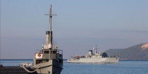 NATO gemileri Çanakkale'de..