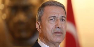 Bakan Akar'dan Cumhuriyet Bayramı mesajı