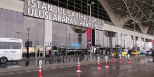 'Sabiha Gökçen'de kaçak ilaç operasyonu'