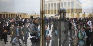 "Büyük Önder Atatürk'ü anıyoruz"