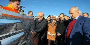 Bakanlar Pekcan, Turhan ve Kasapoğlu, Manisa'da yatırımları inceledi