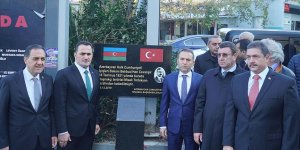 Eski Azerbaycan İçişleri Bakanı Cevanşir'in İstanbul'da katledildiği yere anıt dikildi