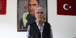 Fethi Sekin'in babası olmaktan gurur duyuyor