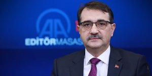 Dönmez : AA Kahire ofisine düzenlenen baskını şiddetle kınıyorum