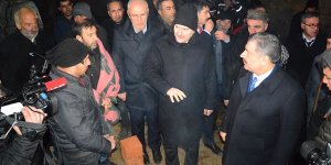 Üç bakan Elazığ'da arama kurtarma çalışmalarını inceledi