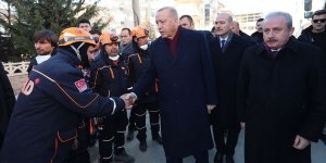 Erdoğan: Geçmişten bu yana birçok depremler yaşadık ama bu millet sabırla bunları aşmasını bildi
