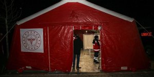 Devletin her türlü imkanı depremzedelerin hizmetinde