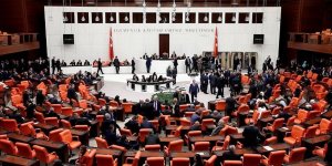 İmar Kanunu'nda değişiklik teklifinin 3 maddesi daha kabul edildi
