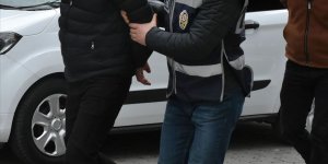 İstanbul'da FETÖ'nün 'gaybubet' evlerine operasyon: 19 gözaltı