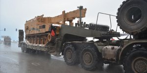 Suriye sınırına tank ve Fırtına obüsü takviyesi
