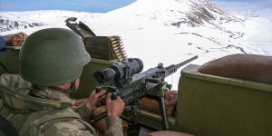 Terör örgütünden kaçışlar devam ediyor: 2 terörist teslim oldu!