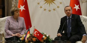 Cumhurbaşkanı Erdoğan, Almanya Başbakanı Merkel ile telefonda görüştü
