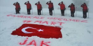 JAK timleri Çanakkale şehitlerini zirvede andı