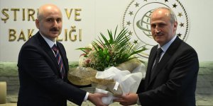 Ulaştırma ve Altyapı Bakanlığında devir teslim töreni
