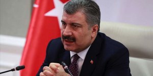 Sağlık Bakanı Koca Kovid-19 mesaisindeki hekimler ve sağlık çalışanlarıyla görüştü