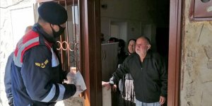 Niğde'de 89 yaşındaki Bilal dede Milli Dayanışma Kampanyası'na destek verdi