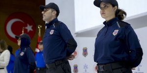 İnfaz koruma memurlarının yeni üniformalarına ilişkin yönetmelik yayımlandı