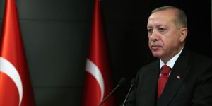 Cumhurbaşkanı Erdoğan'dan şiir paylaşımı