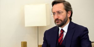 Altun: Türkiye'nin koronavirüsle mücadelesi dünya için emsal teşkil etmektedir