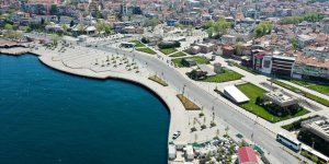 İstanbul sokaklarında kısıtlamanın 2. gününde sakinlik hakim