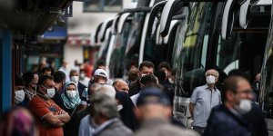 Çay üreticileriyle 65 yaş ve üstü vatandaşlar, İstanbul'dan ayrılmaya başladı