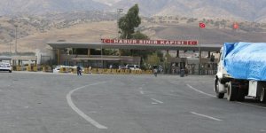 Bakan Pekcan: Habur ve Gürbulak kapıları açıldı