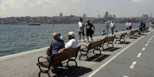 'Normalleşme' kurallara uygun yaşama başarısına bağlı