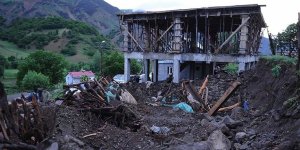 İçişleri Bakanlığı: Deprem sonrası 2'si 4 üzeri olmak üzere 90 artçı deprem meydana gelmiştir
