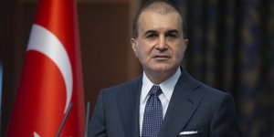 Çelik: Sultanahmet Camisi'ni müze yapalım yaklaşımı şimdiye kadarki en İslamofobik yaklaşımdır