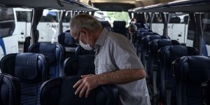 65 yaş ve üzerindekiler izin belgesi alarak turizm amaçlı seyahat yapabilecekler!