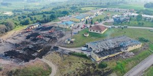 Sakarya'daki patlamaya ilişkin havai fişek fabrikasının 2 sahibinden biri tutuklandı