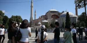 "Ayasofya'ya ibadet yolu açılmasına büyük ilgi"