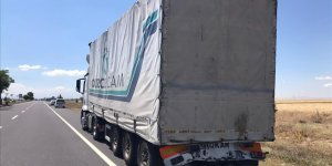 Kayseri'de otomobilin tırla çarpışması sonucu 3 kişi öldü