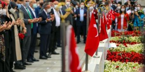 15 Temmuz şehitleri kabirleri başında anıldı