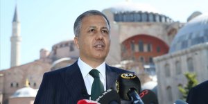 İstanbul Valisi Yerlikaya'dan Ayasofya-i Kebir Camii paylaşımı
