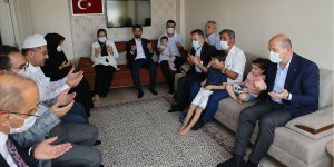 Soylu'dan 15 Temmuz şehidi ikiz polislerin ailesine ziyaret