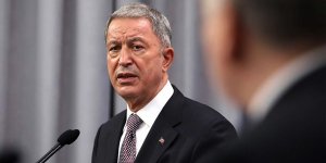 Akar askerleri taşıyan otobüsün devrilmesinin ardından incelemelerde bulunmak üzere Mersin'e gidiyor
