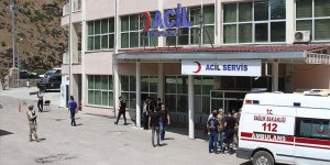 Hakkari'de zırhlı araç devrildi: 2 ŞEHİT