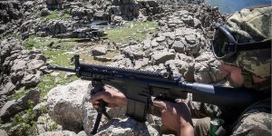 Zeytin Dalı bölgesinde 19, Barış Pınarı bölgesinde de 2 PKK/YPG'li terörist yakalandı