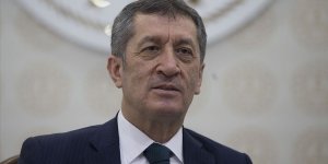 Milli Eğitim Bakanı Ziya Selçuk maske uyarısında bulundu