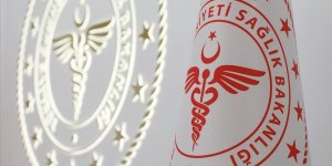 Sağlık Bakanlığı'ndan Kovid-19 hastalarının izolasyon ve işe dönüşlerine ilişkin yeni düzenleme