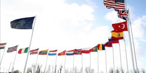 Türkiye-Yunanistan askeri heyetleri arasındaki teknik toplantı NATO Karargahı'nda başladı