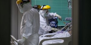 Türkiye'nin koronavirüsle mücadelesinde son 24 saatte yaşananlar