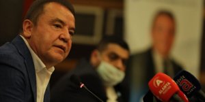 Muhittin Böcek'in Kovid-19 tedavisi sürüyor..